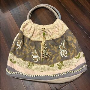 Gorgeous World Market Shoulder Tote Bag in Green/Gold/Khaki